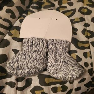 New born footsie slippers